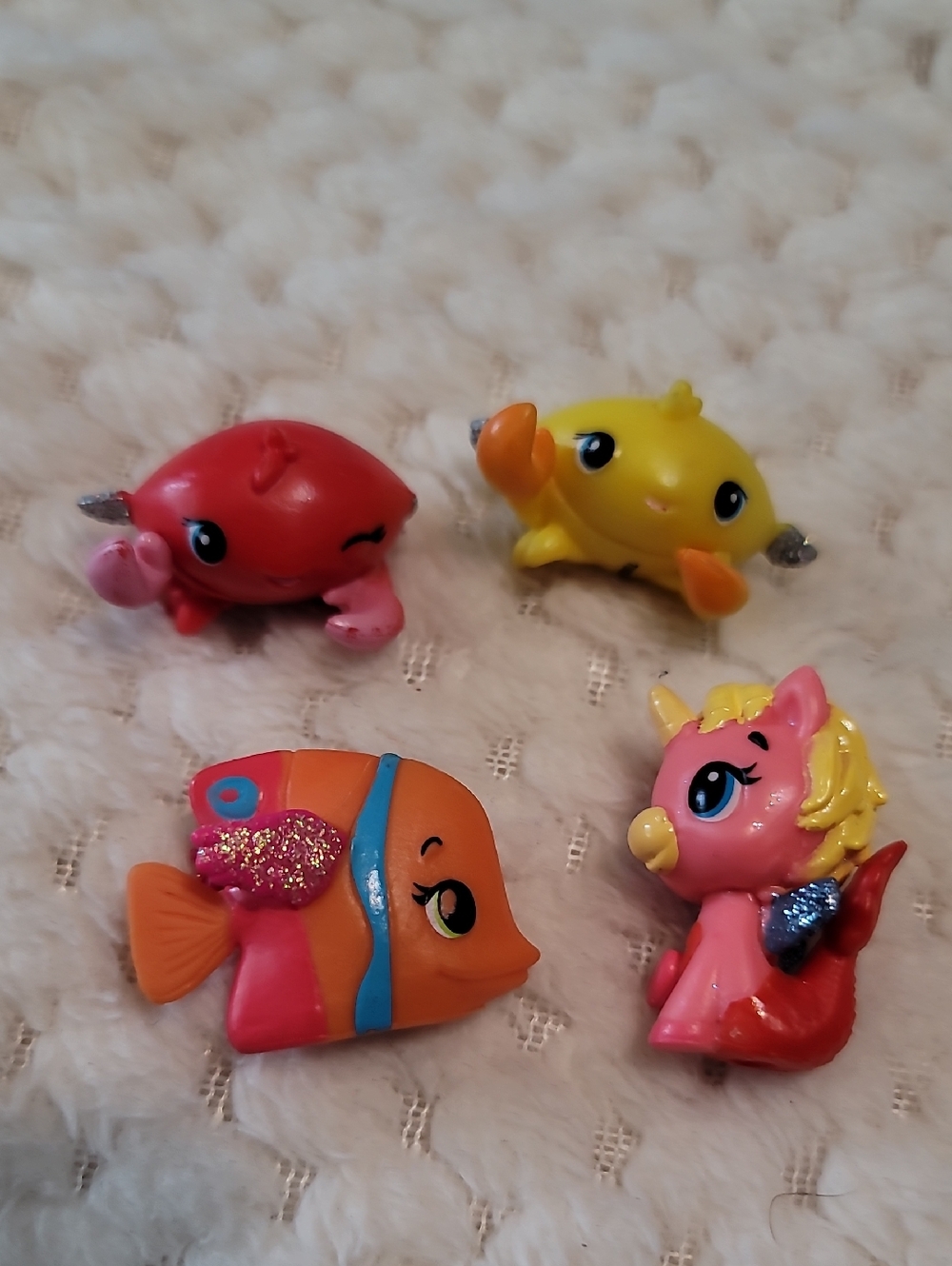 Lot Of 4 HATCHIMALS CollEGGtibles Marine Life